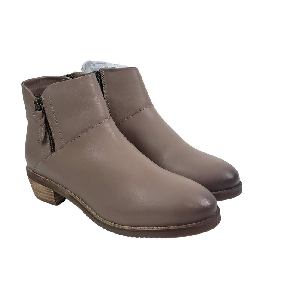 Softwalk Roselle Bootie in Taupe‎ - Size 8 Narrow